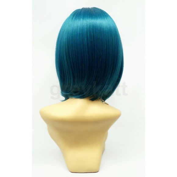 Blue long bob heat resistant wig w/ bangs - Picture 3 of 5